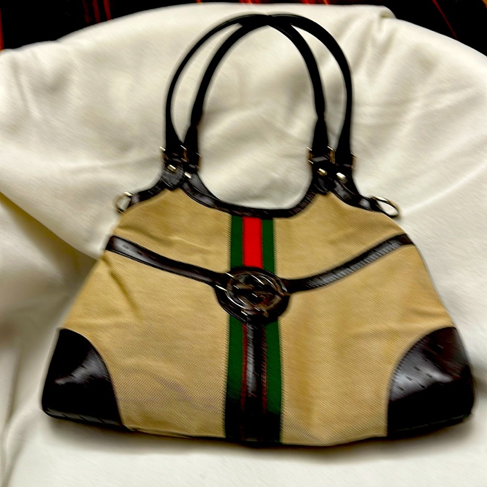 Gucci sherry line authentic